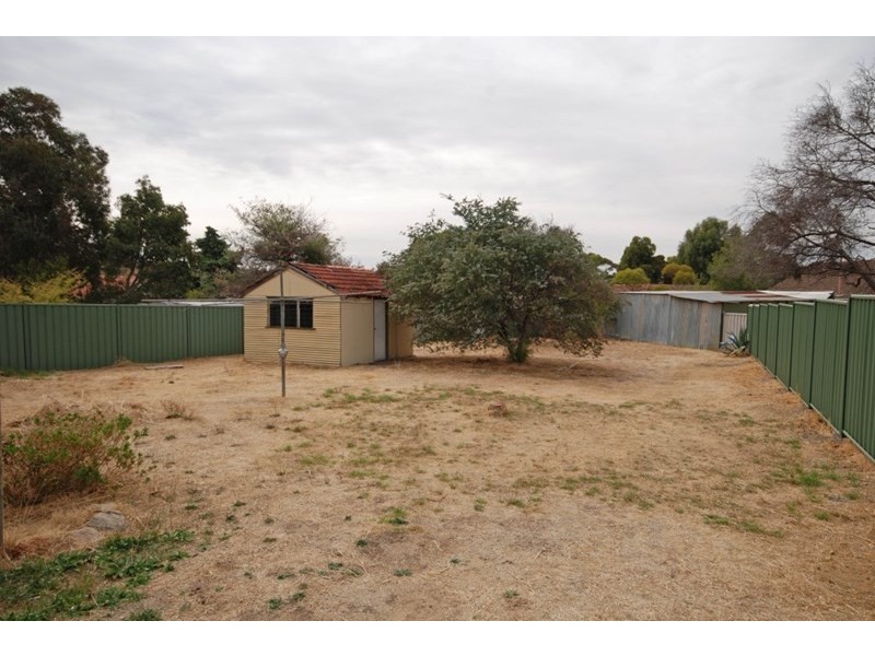 5 Clough Place, Narrogin WA 6312