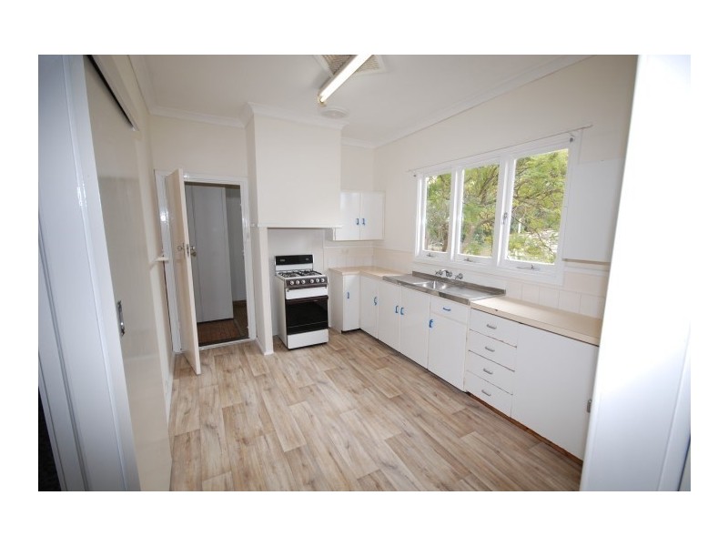 7 Bunbury Street, Narrogin WA 6312