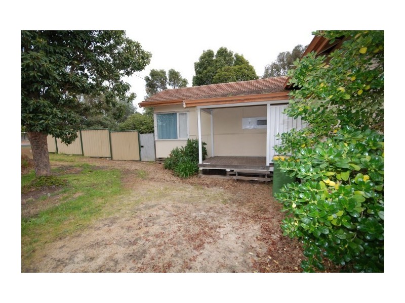 7 Bunbury Street, Narrogin WA 6312