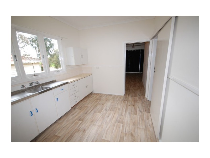 7 Bunbury Street, Narrogin WA 6312