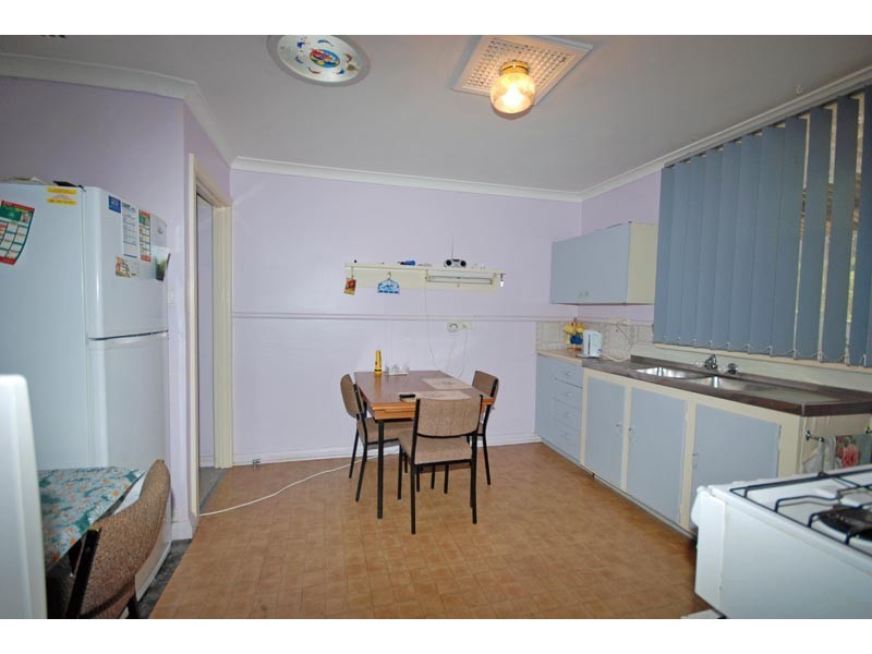 20A Floyd Street, Narrogin WA 6312