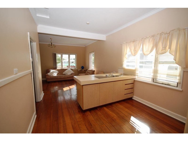 53 Clayton Road, Narrogin WA 6312