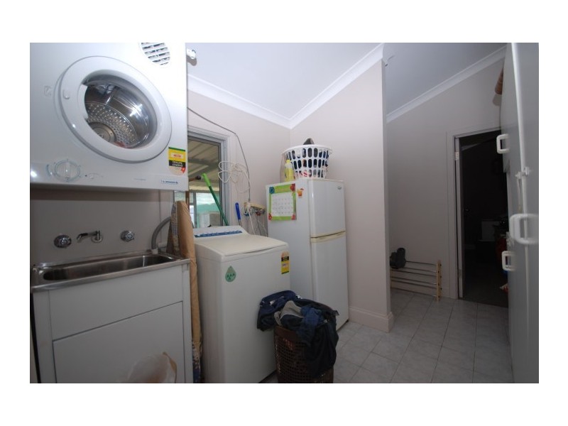 14 Burns Street, Narrogin WA 6312