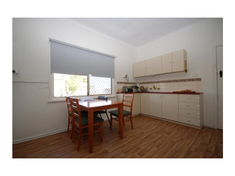 14 Burns Street, Narrogin WA 6312