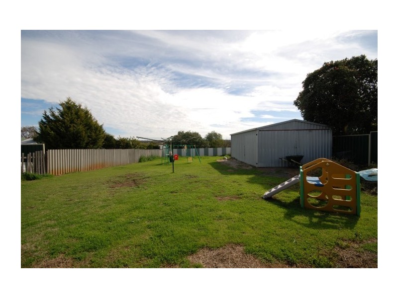 14 Burns Street, Narrogin WA 6312