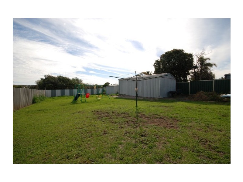 14 Burns Street, Narrogin WA 6312