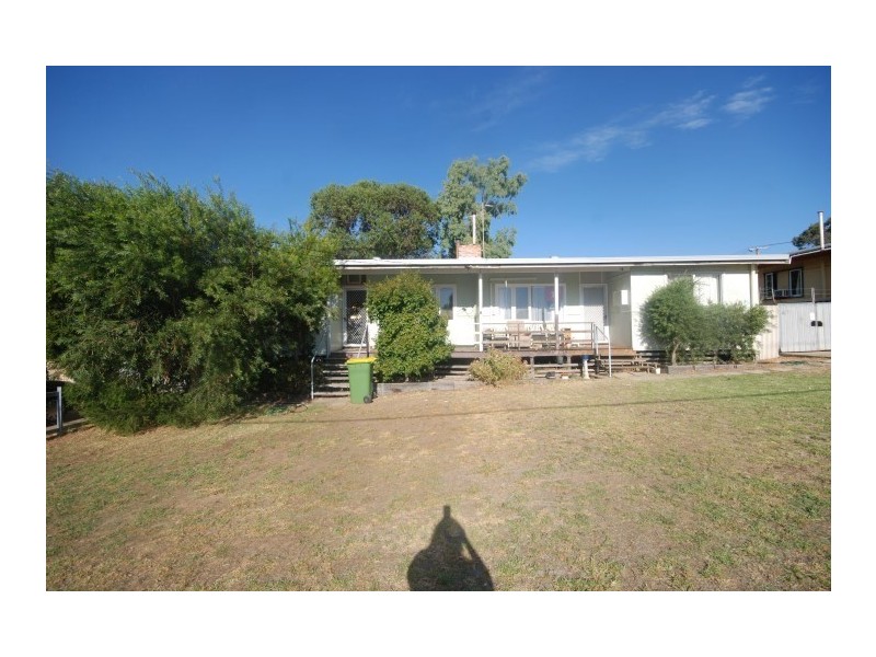 21B Lefroy Street, Narrogin WA 6312