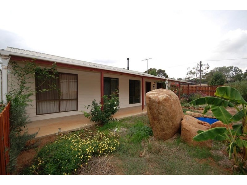 80 Herald Street, Narrogin WA 6312