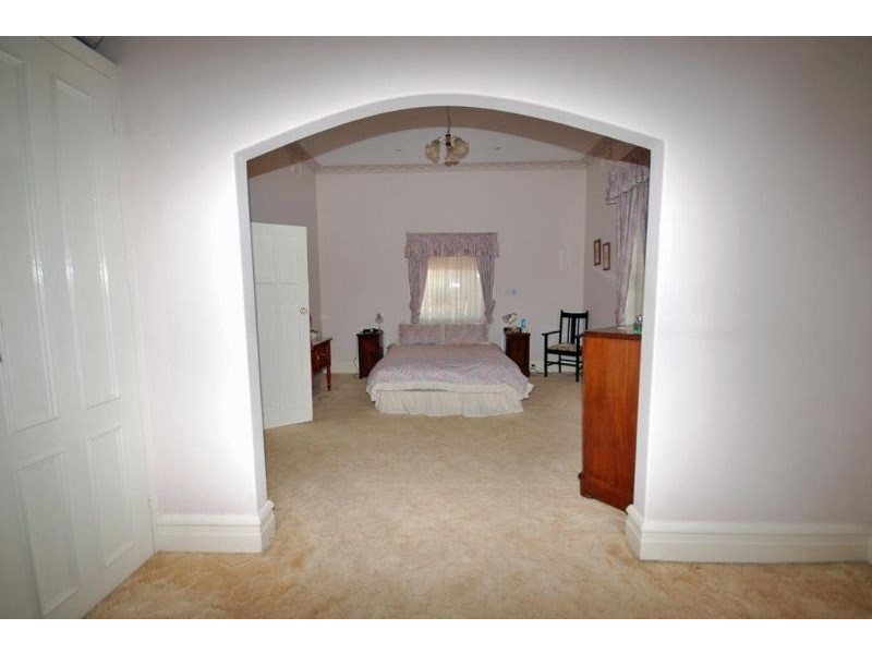 8 Hansard Street, Narrogin WA 6312