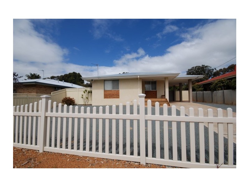 23 Hough Street, Narrogin WA 6312