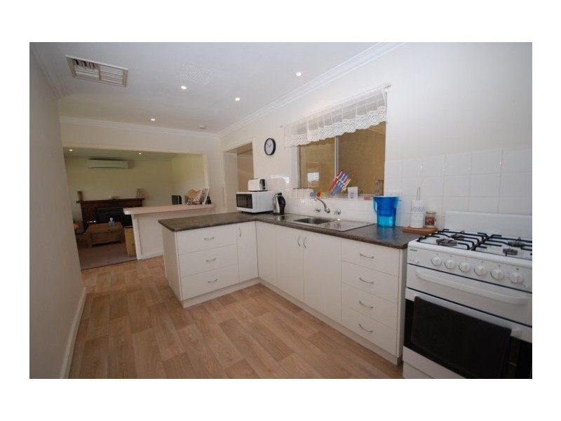 32 Glyde Street, Narrogin WA 6312