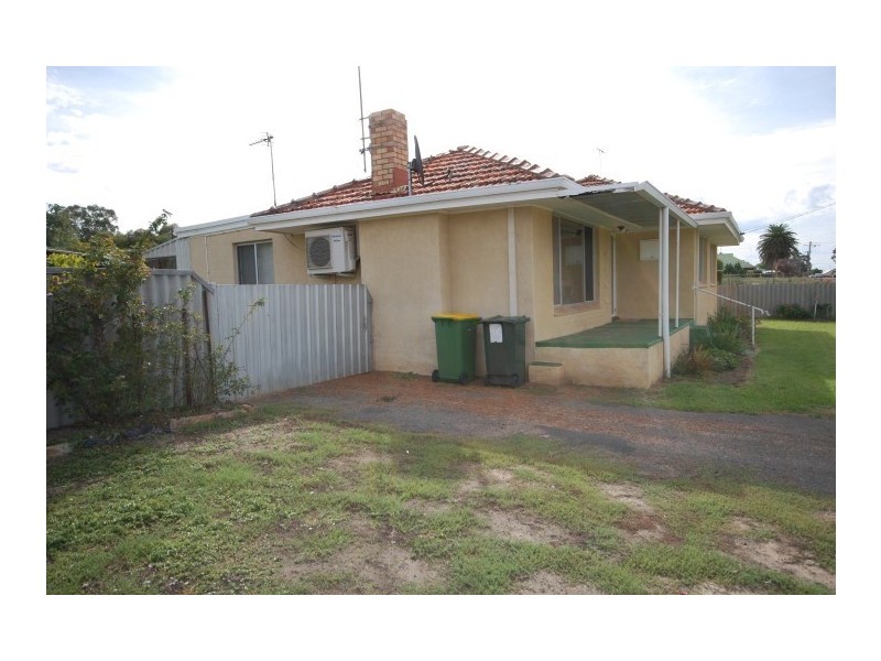 32 Glyde Street, Narrogin WA 6312