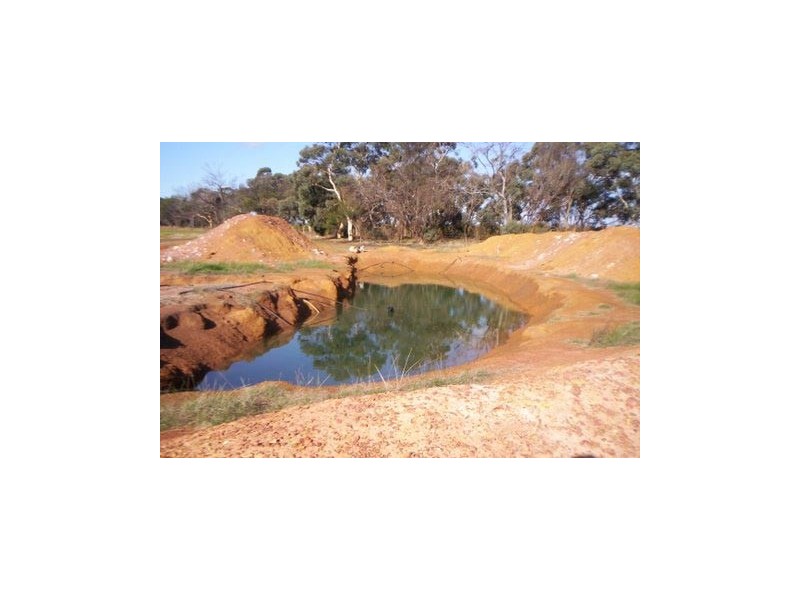 3 Bunmulling Road, Popanyinning WA 6309