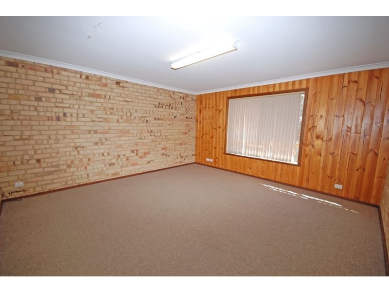 4 Garfield Street, Narrogin WA 6312