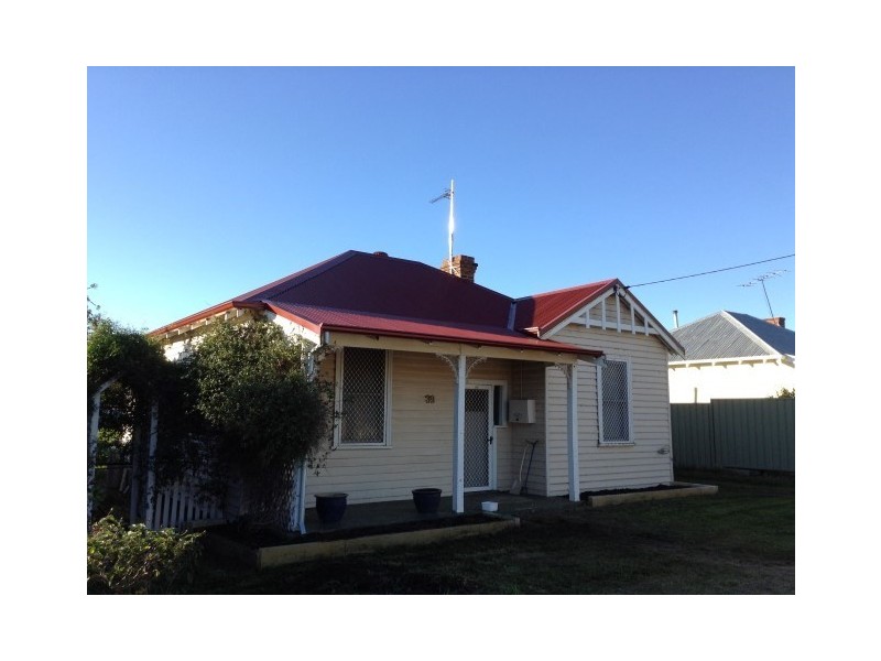 39 Doney Street, Narrogin WA 6312