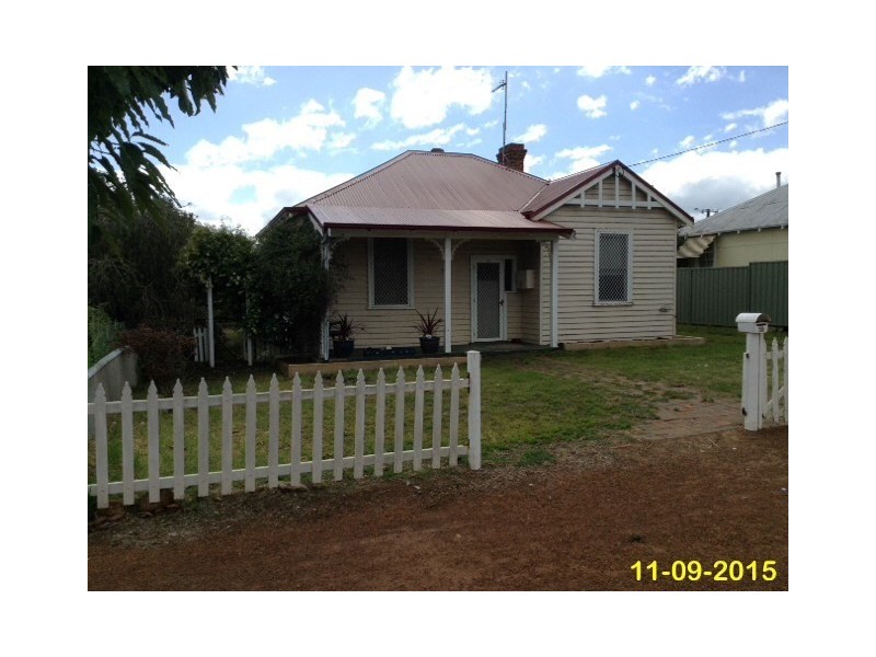 39 Doney Street, Narrogin WA 6312
