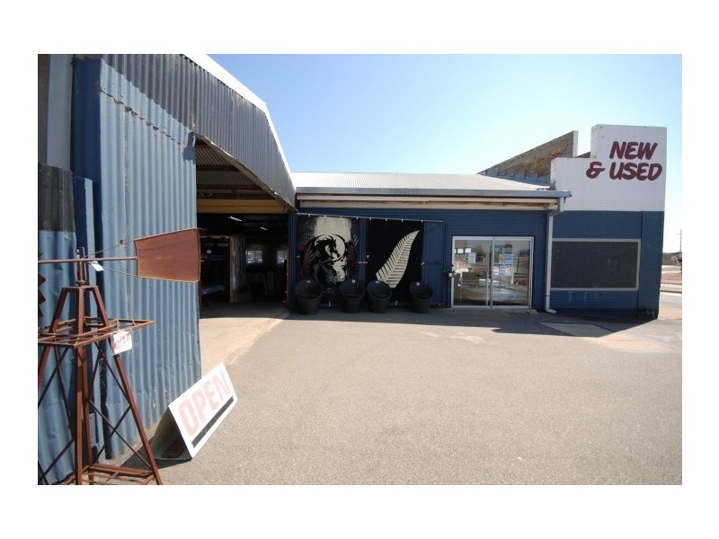 16 Federal Street, Narrogin WA 6312