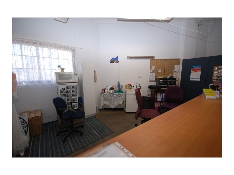 16 Federal Street, Narrogin WA 6312