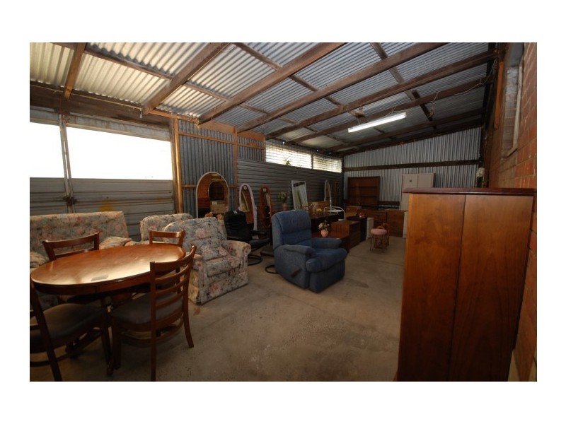 16 Federal Street, Narrogin WA 6312