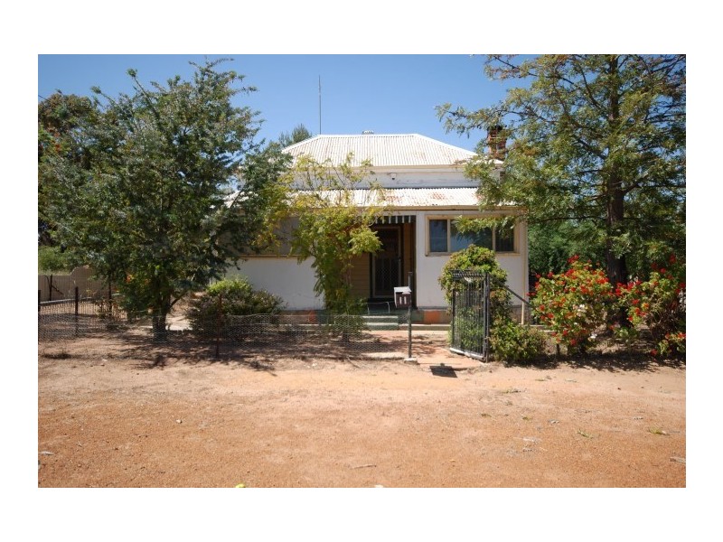 11 Stratford Street, Pingelly WA 6308