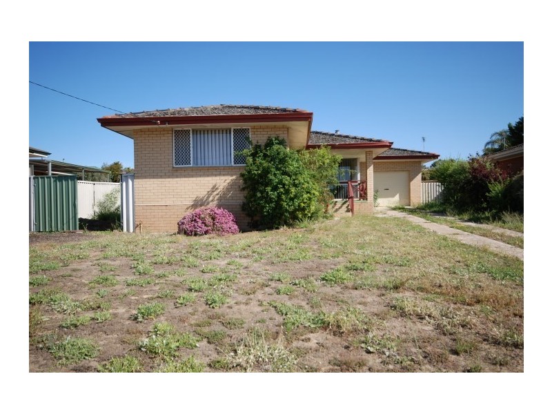 51 Lock Street, Narrogin WA 6312