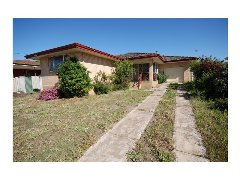 51 Lock Street, Narrogin WA 6312