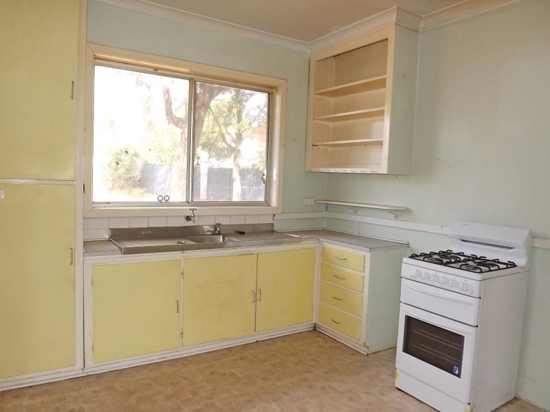 4 Roe Street, Narrogin WA 6312