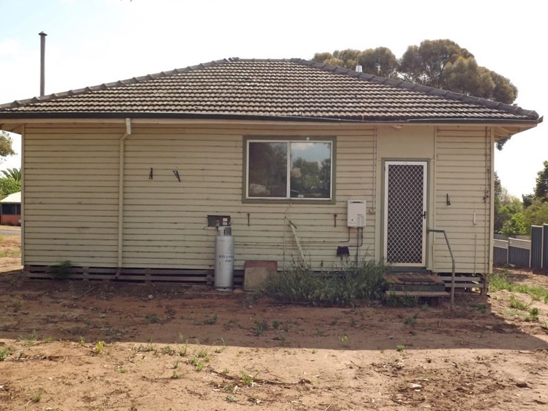 4 Roe Street, Narrogin WA 6312