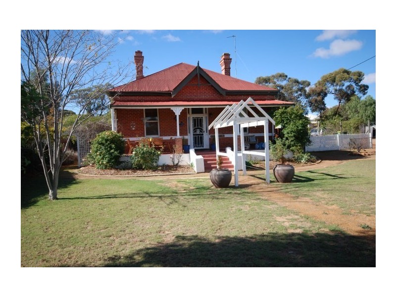 23/25 Stratford Street, Pingelly WA 6308