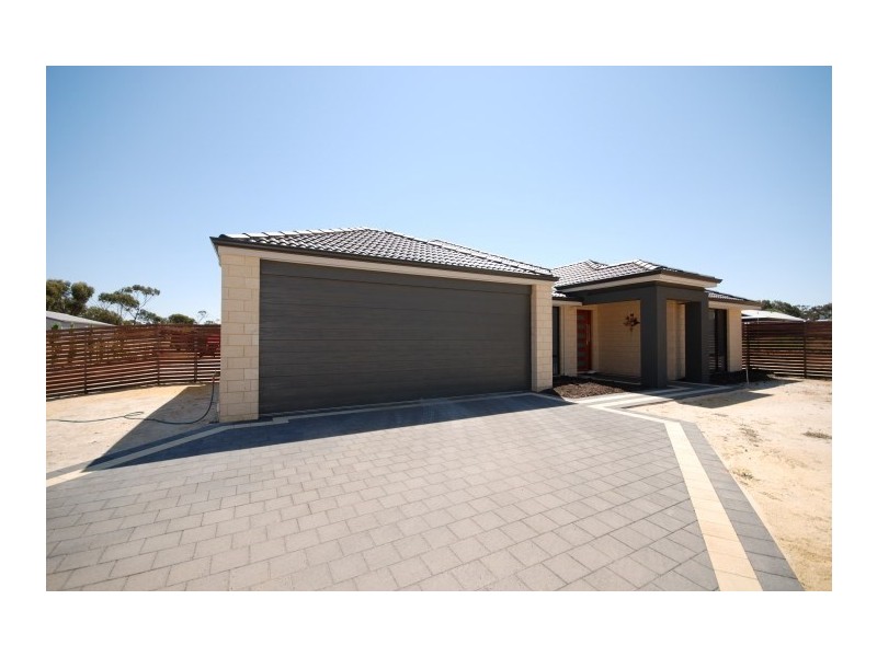 21 Fox Street, Narrogin WA 6312