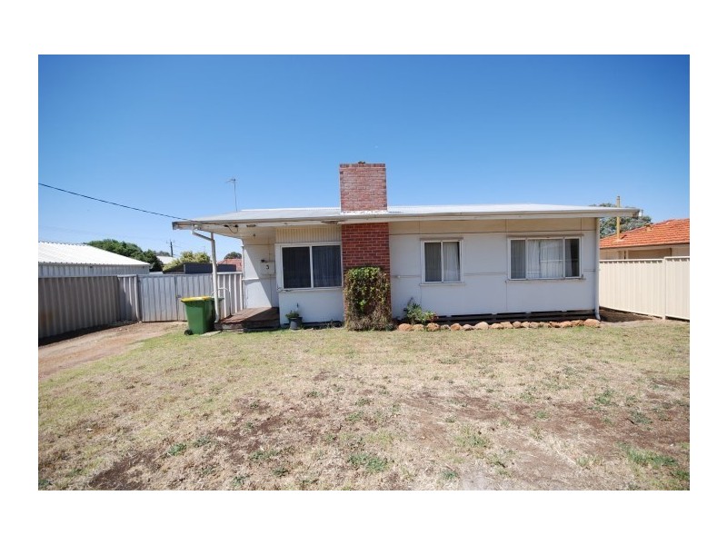 3 Lefroy Street, Narrogin WA 6312