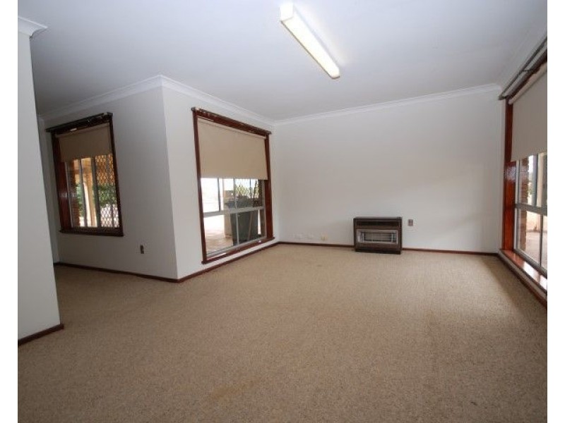 42 Park Street, Pingelly WA 6308