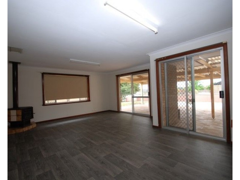 42 Park Street, Pingelly WA 6308