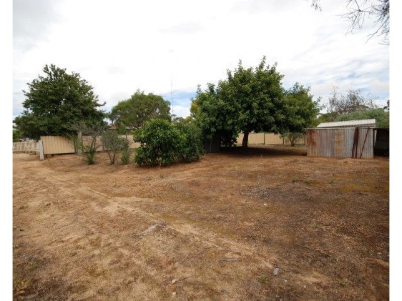 42 Park Street, Pingelly WA 6308