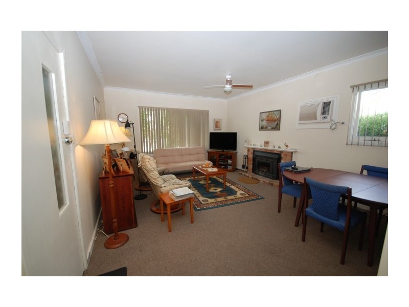 11 Ashworth Crescent, Narrogin WA 6312