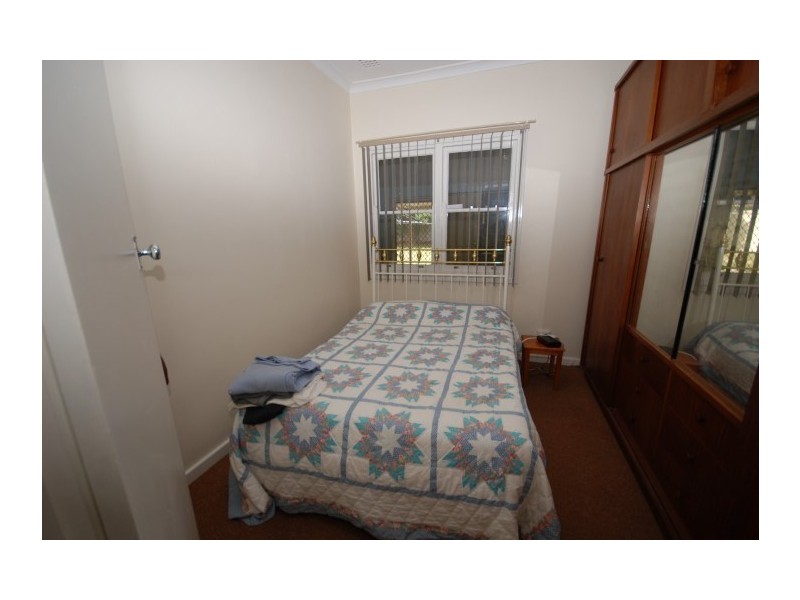 11 Ashworth Crescent, Narrogin WA 6312