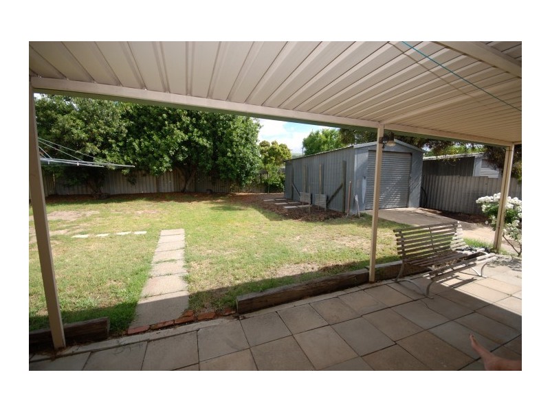 11 Ashworth Crescent, Narrogin WA 6312