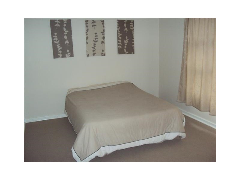 12 Clark Street, Narrogin WA 6312