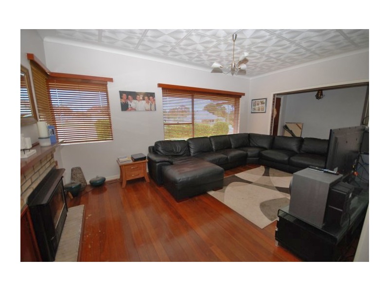 127 Narrakine Road, Narrogin WA 6312