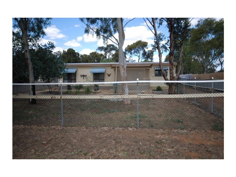 27 Stratford Street, Pingelly WA 6308