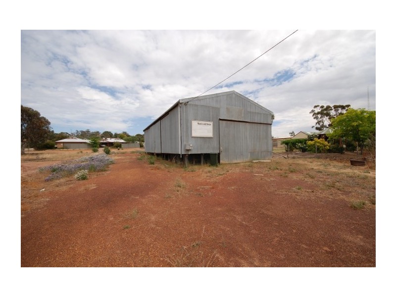 35 Queen Street, Pingelly WA 6308