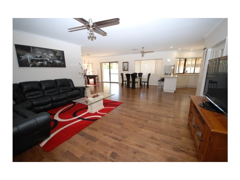 26 Gray Street, Narrogin WA 6312