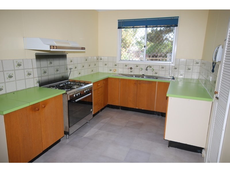 37 Doney Street, Narrogin WA 6312