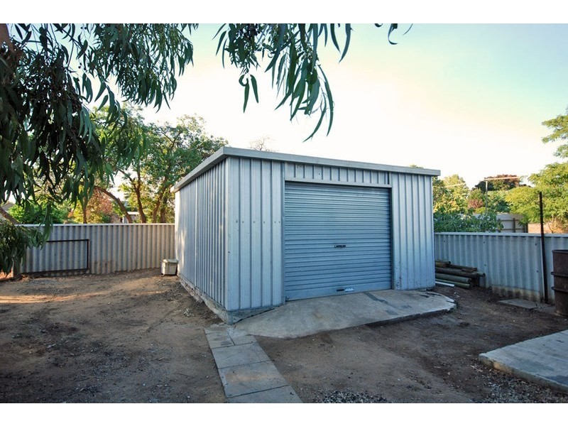 37 Doney Street, Narrogin WA 6312