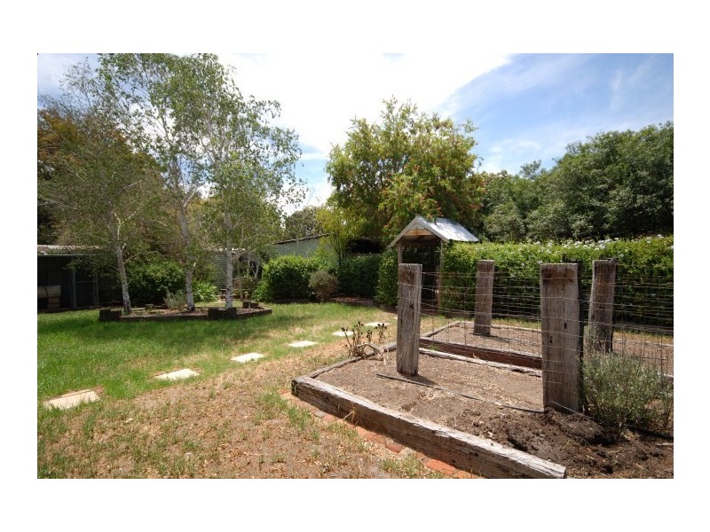 11 White Street, Brookton WA 6306