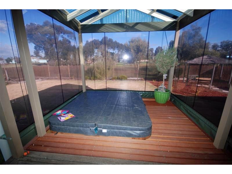 57 Narrakine Road, Narrogin WA 6312