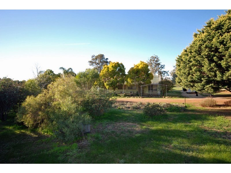39 Smith Street, Cuballing WA 6311