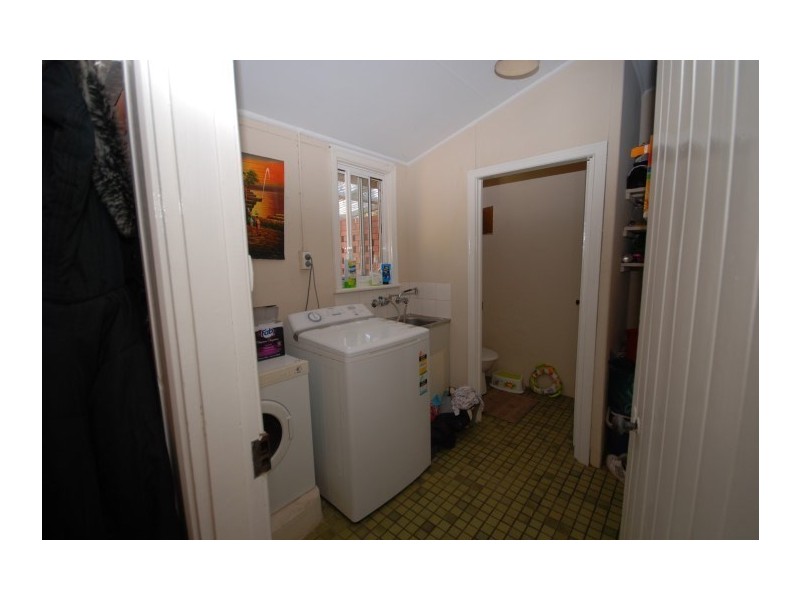 42 Ensign Street, Narrogin WA 6312