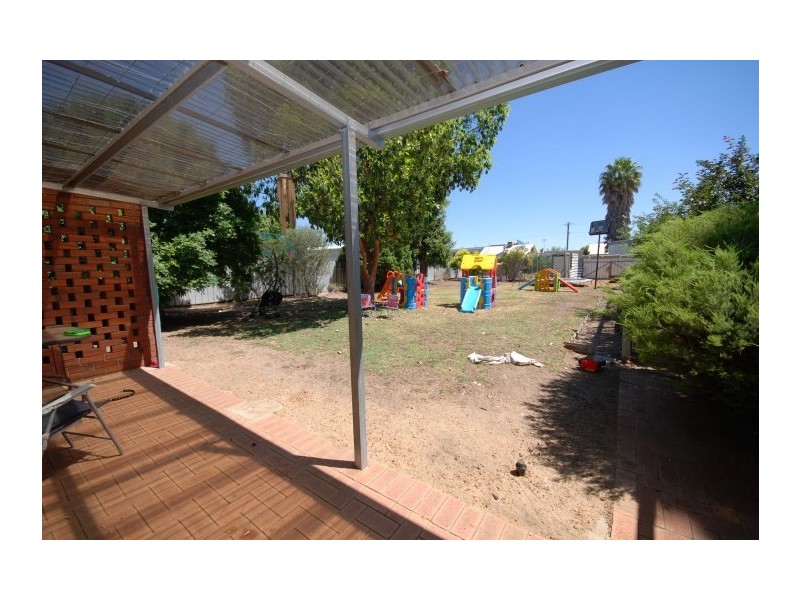 42 Ensign Street, Narrogin WA 6312