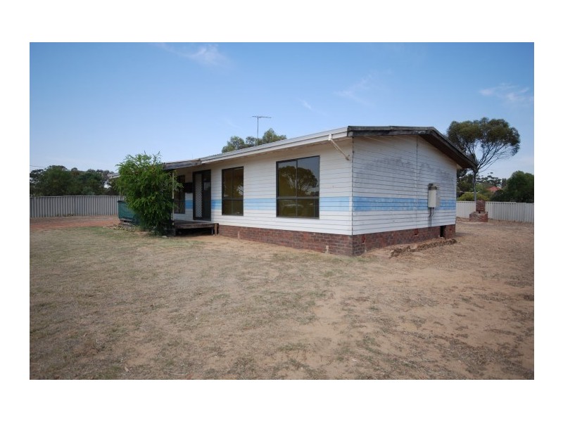 29 Quadrant Street, Pingelly WA 6308